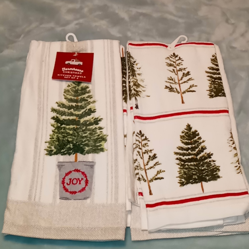 Christmas Towels (SKU472)